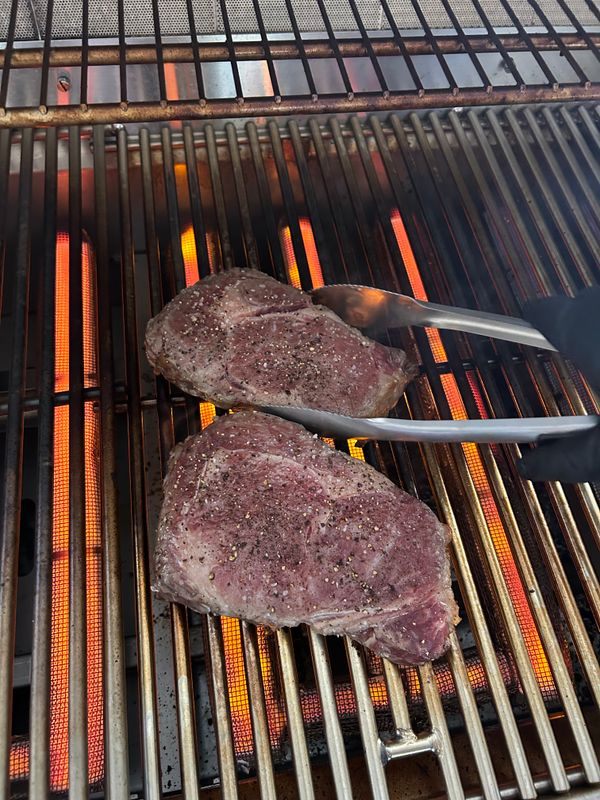 Wagyu steaks grilling on the Lynx  L42ATR-LP grill